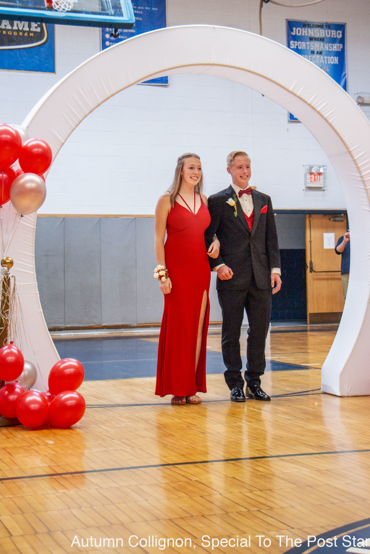 Johnsburg_Prom_22.jpg